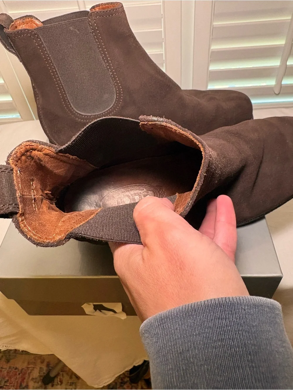 Tod's Dark Brown Suede Chukka Boots